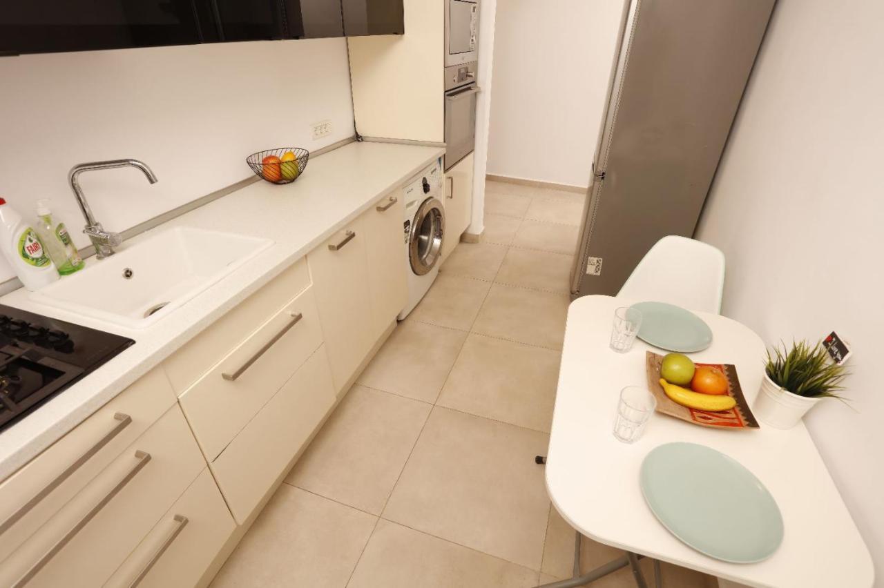 2 Bedroom Apartment With Amazing View In City Center Bucureşti Eksteriør bilde